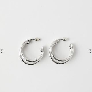 マウジー(moussy)のTRIPLE HOOP EARRINGS(ピアス)