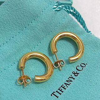 ティファニー(Tiffany & Co.)のTiffany&Co. ゴールド フープ リング ピアス  希少(ピアス)