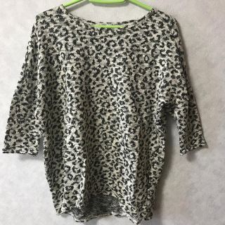 エイチアンドエム(H&M)のH&M レオパードラメトップス(カットソー(長袖/七分))