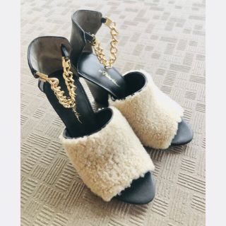 スリーワンフィリップリム(3.1 Phillip Lim)の最終価格★31PHILLIPLIM ボアサンダル ※12/27破棄予定(サンダル)