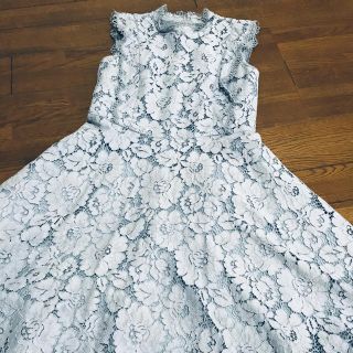 ジルスチュアート(JILLSTUART)の★美品　ジルスチュアート　ワンピース(ひざ丈ワンピース)