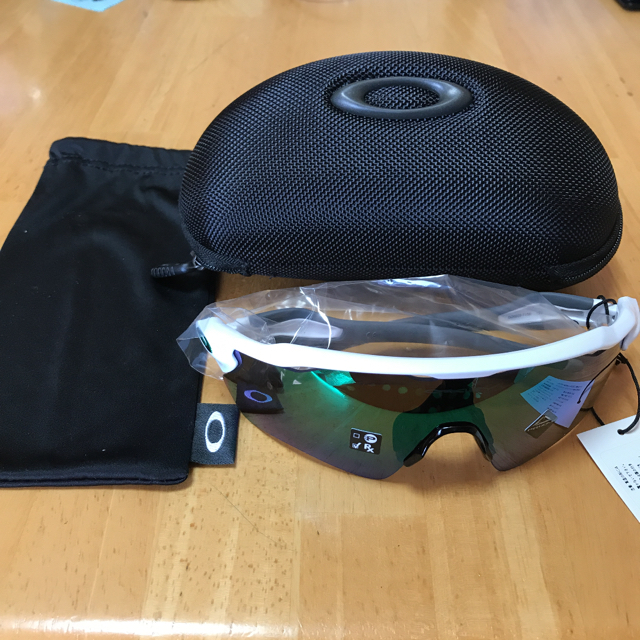 Oakley(オークリー)の【新品未使用】OAKLEY サングラス RADER EV PATH スポーツ/アウトドアの野球(その他)の商品写真