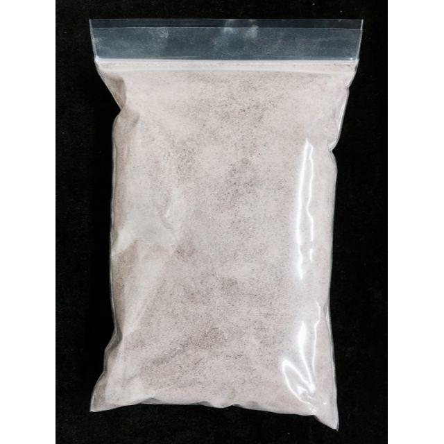 ヒマラヤ産　岩塩　ブラックソルト　入浴剤　４５０ｇ コスメ/美容のボディケア(入浴剤/バスソルト)の商品写真