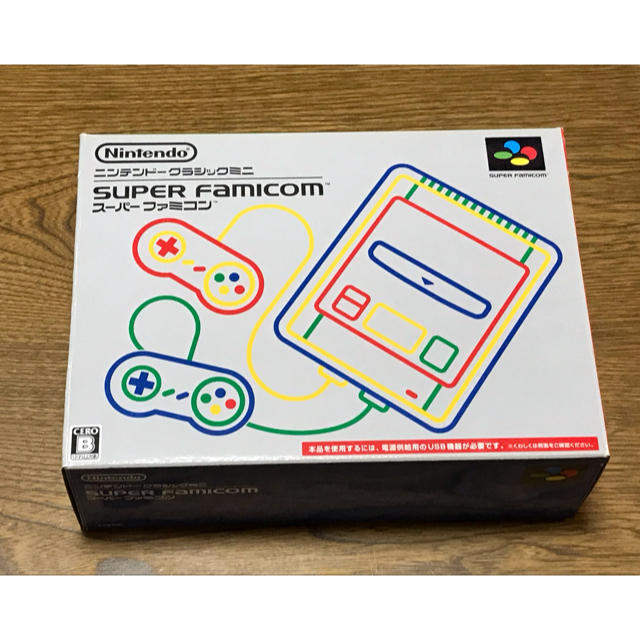 任天堂(ニンテンドウ)の【美品】ニンテンドークラシックミニ　スーパーファミコンミニ エンタメ/ホビーのゲームソフト/ゲーム機本体(家庭用ゲーム機本体)の商品写真