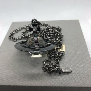 ヴィヴィアンウエストウッド(Vivienne Westwood)のヴィヴィアン スモール オーブ ネックレス(ネックレス)