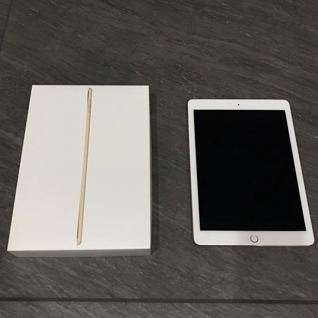 iPad Air 2 64G docomo Wi-Fi + Cellular