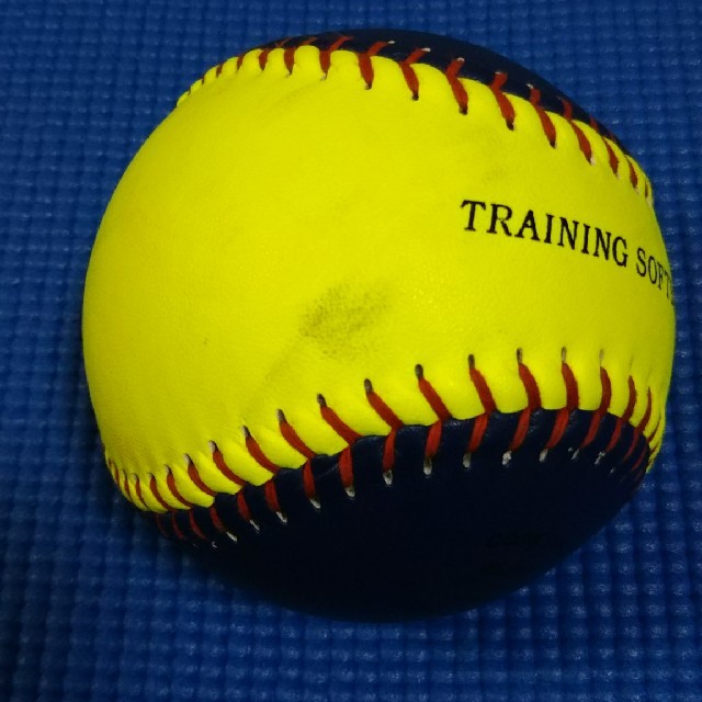 MIZUNO(ミズノ)のソフトボール トレーニングボール スポーツ/アウトドアの野球(ボール)の商品写真