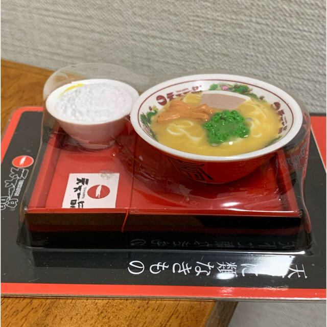 2017天下一品祭りこってりラーメンライススマホスタンドと究極ラーメンストラップ エンタメ/ホビーのフィギュア(その他)の商品写真