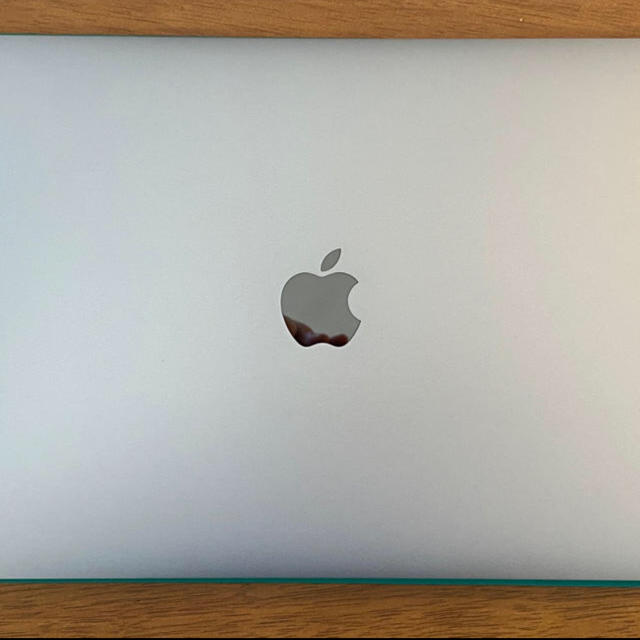 Apple - MacBook pro