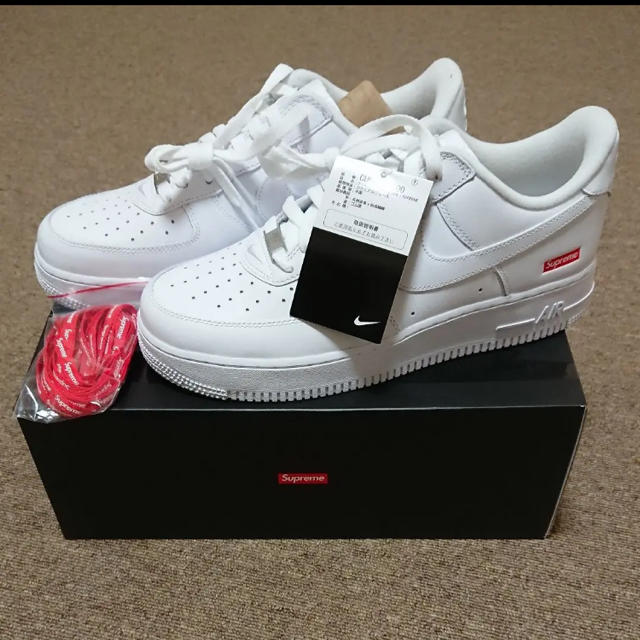 正規品 新品未使用 Nike supreme  airforce 1 28.0靴/シューズ