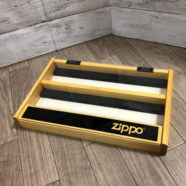 ZIPPO(ジッポー)のZIPPO コレクションケース　木製　アクリル メンズのファッション小物(タバコグッズ)の商品写真