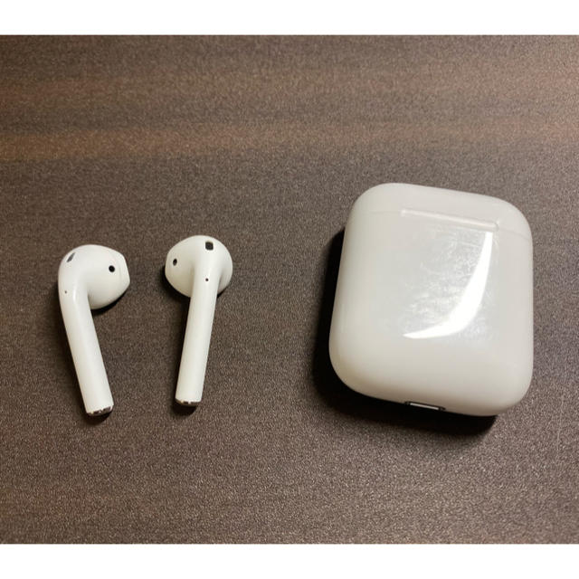 Apple AirPods with Charging Caseスマホ/家電/カメラ
