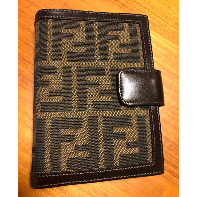 FENDI(フェンディ)のFENDI 手帳カバー レディースのファッション小物(その他)の商品写真