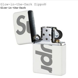 シュプリーム(Supreme)のSupreme Glow-in-the-Dark Zippo 新品未使用(タバコグッズ)