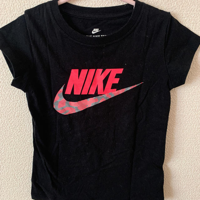 NIKE(ナイキ)のTシャツ 半袖　NIKE  ナイキ  キッズ/ベビー/マタニティのキッズ服女の子用(90cm~)(Tシャツ/カットソー)の商品写真