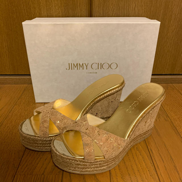 JIMMY CHOO(ジミーチュウ)の!!最終値下げ!! JIMMY CHOO サンダル　 レディースの靴/シューズ(サンダル)の商品写真