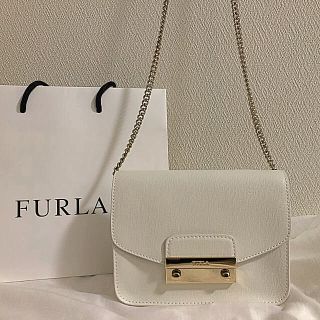 フルラ(Furla)のFURLA メトロポリス（ホワイト）(ショルダーバッグ)