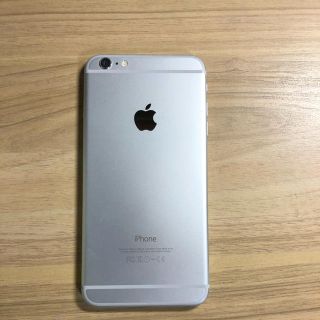 アップル(Apple)のiPhone6 plus バッテリー94% 内カメラ× ソフトバンク　(スマートフォン本体)