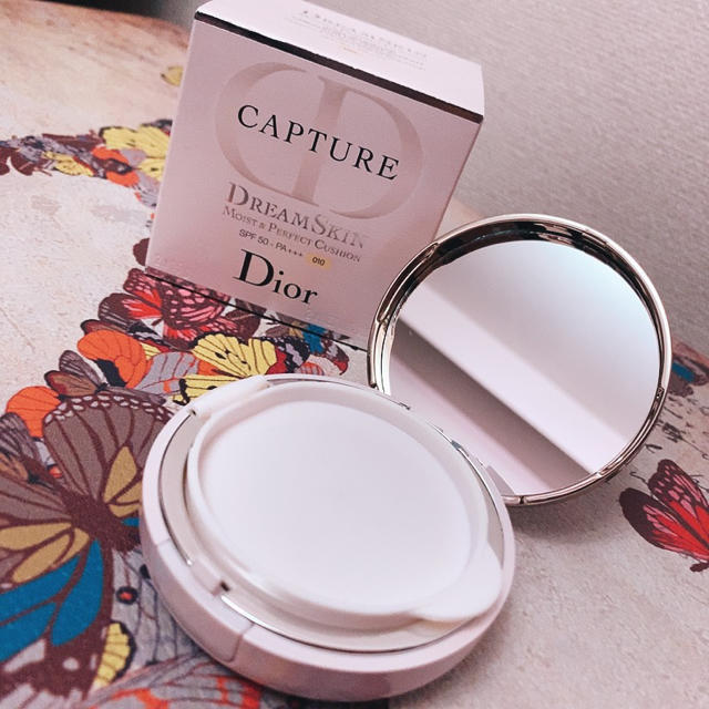 Dior(ディオール)のDior カプチュールドリームスキン　モイストクッション コスメ/美容のベースメイク/化粧品(ファンデーション)の商品写真