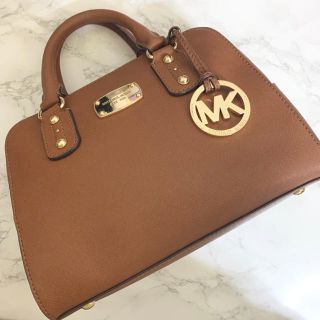 マイケルコース(Michael Kors)のMICHAEL KORS ハンドバッグ2WAY      【最終値下げ中！】(ハンドバッグ)