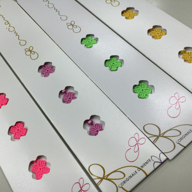 Cruciani(クルチアーニ)のクルチアーニ4本セット レディースのアクセサリー(ブレスレット/バングル)の商品写真