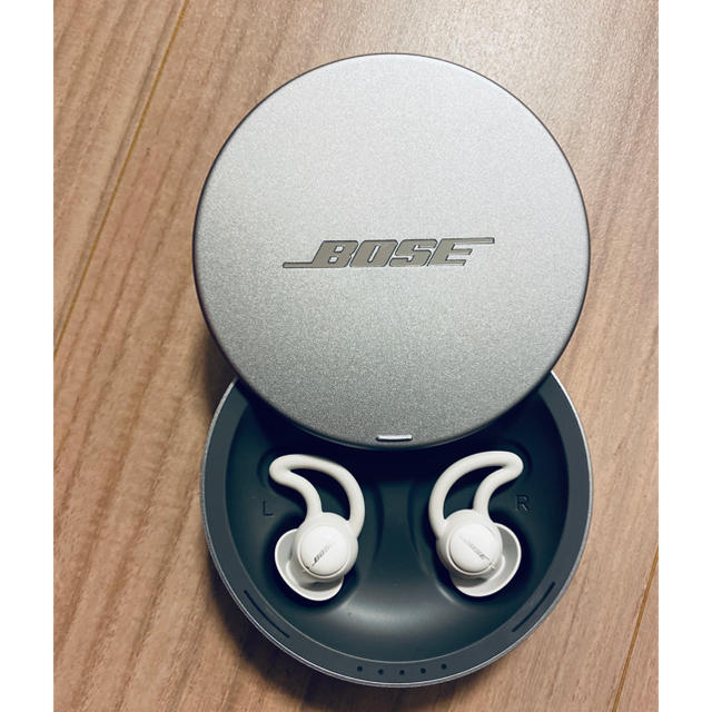 BOSE(ボーズ)のbose sleepbuds 美品 スマホ/家電/カメラのオーディオ機器(ヘッドフォン/イヤフォン)の商品写真