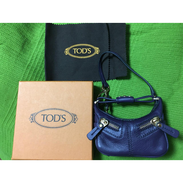 TOD'S(トッズ)の値下げ!TOD’S  【レア】本革バッグ  ミニ　マイクロ バッグ レディースのバッグ(その他)の商品写真