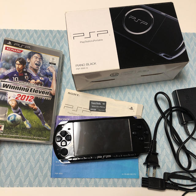 PSP-3000 PB +Winning Eleven2012