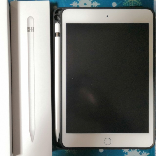 iPad(アイパッド)のipad mini5 64gb wifi Apple Pencil、カバー付き  スマホ/家電/カメラのPC/タブレット(タブレット)の商品写真