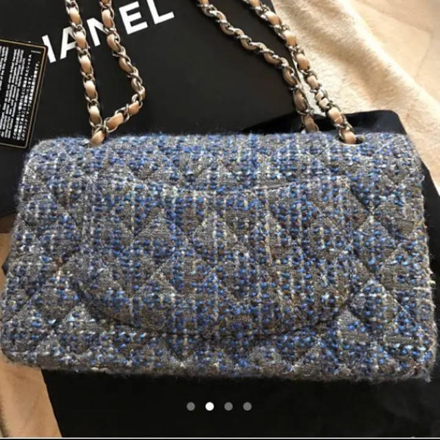 CHANEL(シャネル)のCHANEL ツイード　ダブルチェーンバック レディースのバッグ(ハンドバッグ)の商品写真