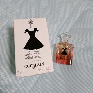 ゲラン(GUERLAIN)の新品 ゲラン ラ プティット ローブ ノアール オーデパルファン 5ml(香水(女性用))