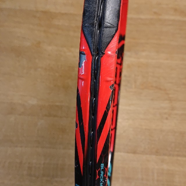 YONEX(ヨネックス)の値下げ【中古品】ヨネックスＶコアSV100 試合、練習のスペアに スポーツ/アウトドアのテニス(ラケット)の商品写真