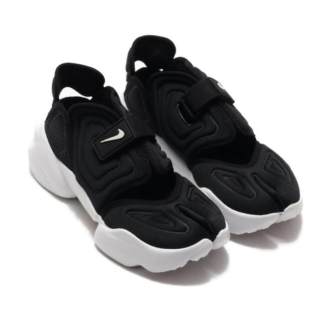 NIKE - ナイキ アクア リフト 23.5の通販 by プーさん|ナイキ NIKE - ナイキ アクア リフト 23.5の通販 by プーさん|ナイキ
