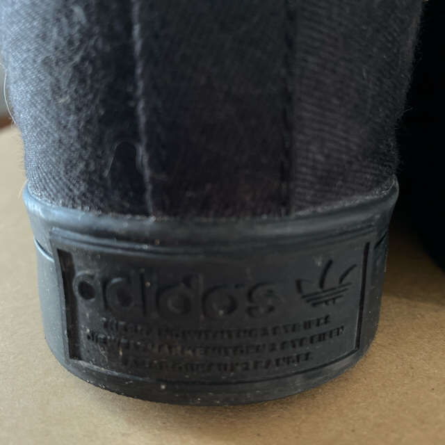 adidas(アディダス)のアディダスインソールスニーカ–、ソフ、猫本 レディースの靴/シューズ(スニーカー)の商品写真