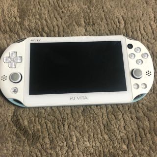 プレイステーションヴィータ(PlayStation Vita)のプレイステーションVITA(携帯用ゲーム機本体)