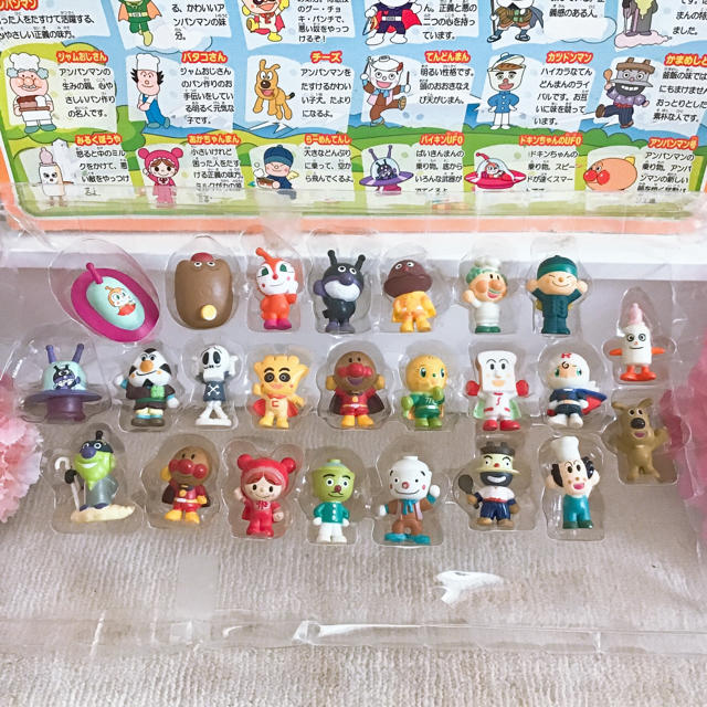 Sega アンパンマンとなかまたち1 フィギュア24体 送料込みの通販 By あいりん S Shop セガならラクマ Sega アンパンマンとなかまたち1 フィギュア24体 送料込みの通販 By あいりん S Shop セガならラクマ