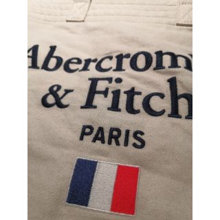 アバクロンビーアンドフィッチ(Abercrombie&Fitch)のdaisy様専用　アバクロ　パリ　トートバッグ(トートバッグ)