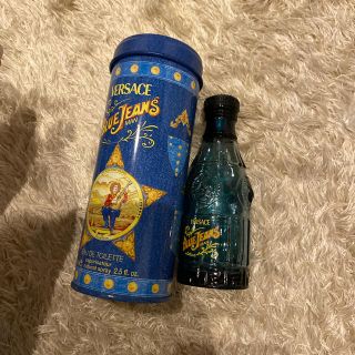 ヴェルサーチ(VERSACE)のヴェルサーチ　ブルージーンズ　オードトワレ　75ml(香水(男性用))