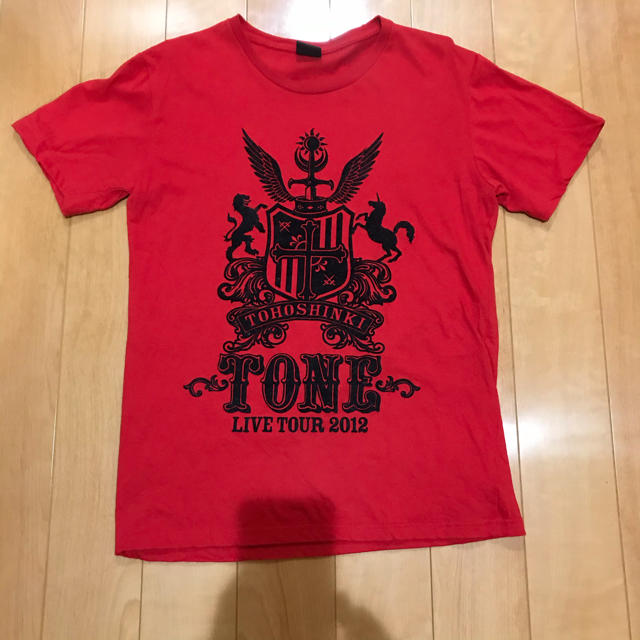 東方神起　TONE Tシャツ エンタメ/ホビーのタレントグッズ(ミュージシャン)の商品写真