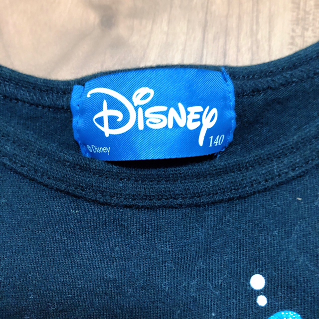 Disney(ディズニー)のディズニー アリエル Tシャツ 黒 140 キッズ/ベビー/マタニティのキッズ服女の子用(90cm~)(Tシャツ/カットソー)の商品写真