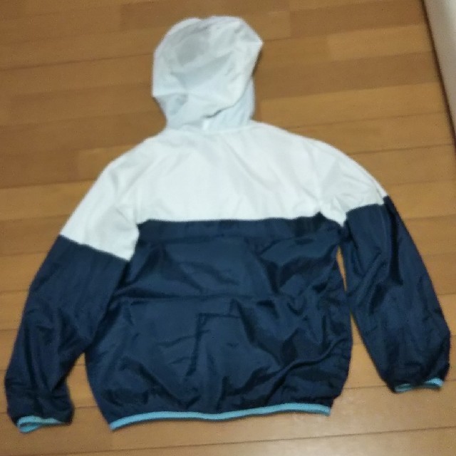 FILA(フィラ)のウインドブレーカー 子供用 キッズ/ベビー/マタニティのキッズ服男の子用(90cm~)(ジャケット/上着)の商品写真