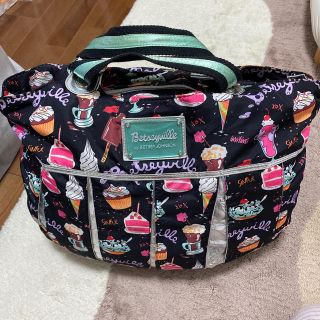 ベッツィジョンソン(BETSEY JOHNSON)のBETSEY JHONSON ボストンバッグ(ボストンバッグ)