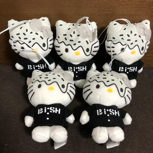 ハローキティ(ハローキティ)のBiSH ぬいぐるみ　6個セット　【新品】ビッシュ　キティ エンタメ/ホビーのおもちゃ/ぬいぐるみ(キャラクターグッズ)の商品写真