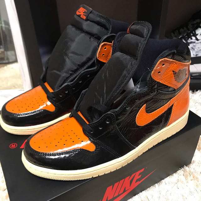 NIKE AIR JORDAN 1 OG SHATTERED BACKBOARD