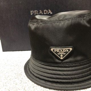 プラダ(PRADA)のPRADA ナイロンハット バケットハット(ハット)