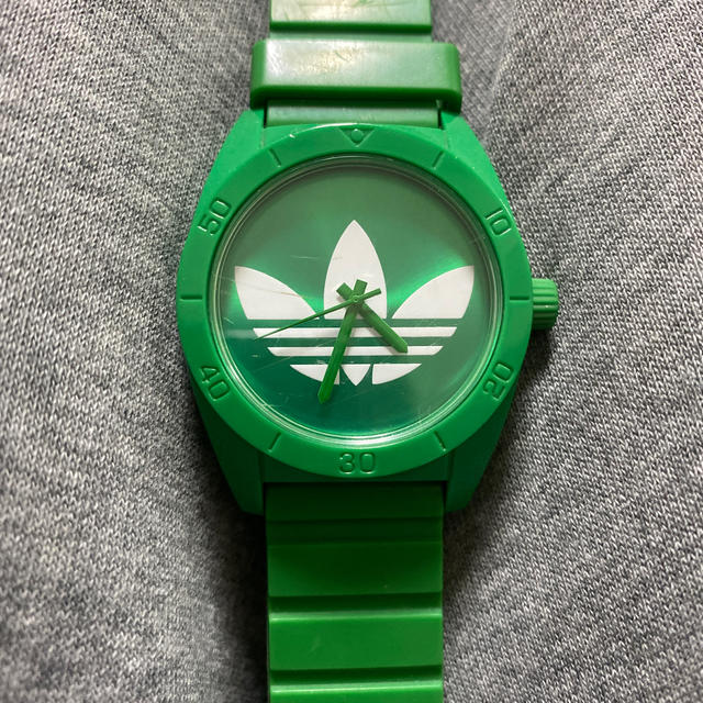 adidas(アディダス)のadidasの腕時計⌚️ レディースのファッション小物(腕時計)の商品写真