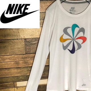 ナイキ ナイロン メンズのtシャツ カットソー 長袖 の通販 38点 Nikeのメンズを買うならラクマ