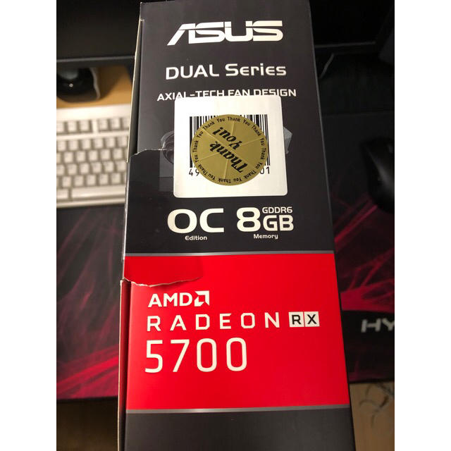 ASUS(エイスース)のASUS DUAL-RX5700-O8G-EVO スマホ/家電/カメラのPC/タブレット(PCパーツ)の商品写真