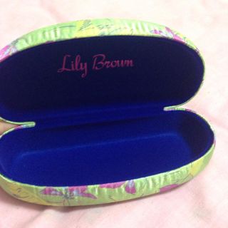 リリーブラウン(Lily Brown)のサングラスケース(サングラス/メガネ)