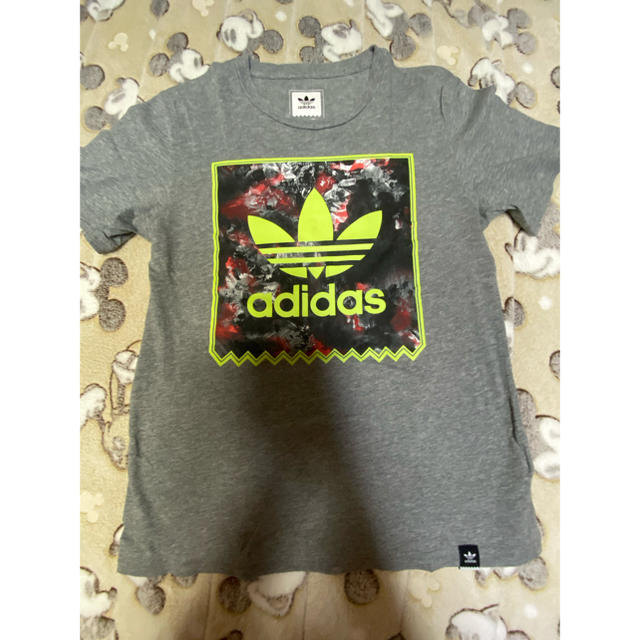 adidas(アディダス)のadidasTシャツ レディースのトップス(Tシャツ(半袖/袖なし))の商品写真